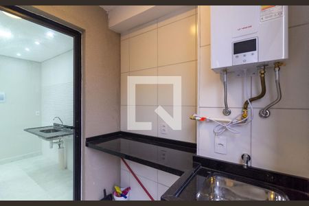 Varanda e Área de Serviço de apartamento para alugar com 2 quartos, 40m² em Usina Piratininga, São Paulo