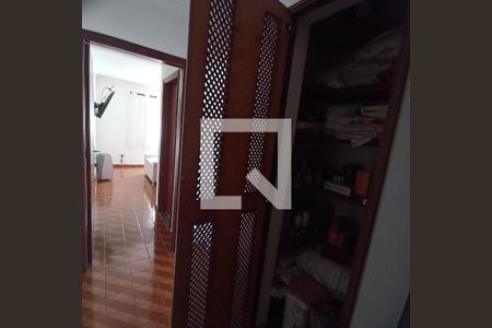 Quarto de casa à venda com 3 quartos, 300m² em Jardim Oriental, São Paulo