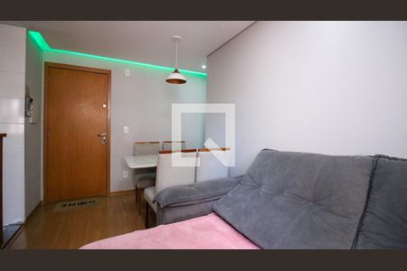 Apartamento à venda com 2 quartos, 43m² em Cidade São Mateus, São Paulo