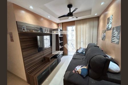 Sala de apartamento para alugar com 2 quartos, 55m² em Todos Os Santos, Rio de Janeiro