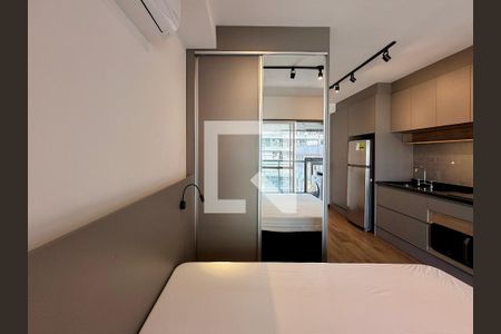 Quarto  de kitnet/studio para alugar com 1 quarto, 29m² em Chácara Santo Antônio (zona Sul), São Paulo