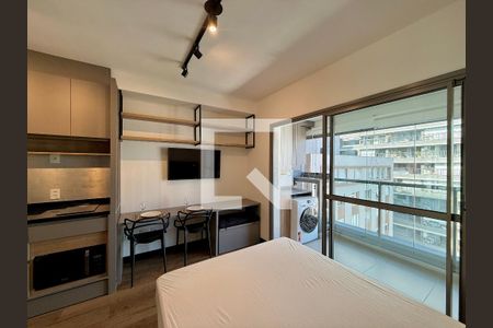 Quarto  de kitnet/studio para alugar com 1 quarto, 29m² em Chácara Santo Antônio (zona Sul), São Paulo