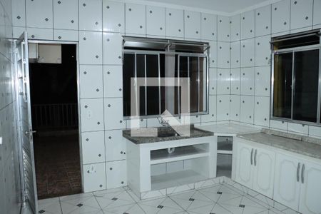 Casa para alugar com 3 quartos, 200m² em Portal da Primavera, Cotia