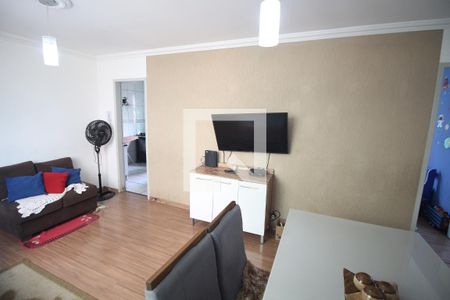 Sala de apartamento à venda com 3 quartos, 65m² em Granja Lempp, Contagem