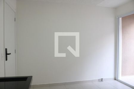 Sala de apartamento para alugar com 2 quartos, 34m² em Parque Industrial Tomas Edson, São Paulo