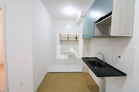 Sala / Cozinha de apartamento para alugar com 2 quartos, 38m² em Jardim São Luís, São Paulo