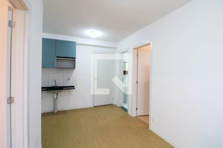 Sala / Cozinha de apartamento para alugar com 2 quartos, 38m² em Jardim São Luís, São Paulo