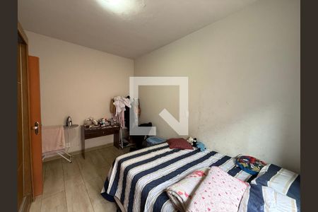 Quarto 1 de casa à venda com 3 quartos, 360m² em Coqueiros, Belo Horizonte