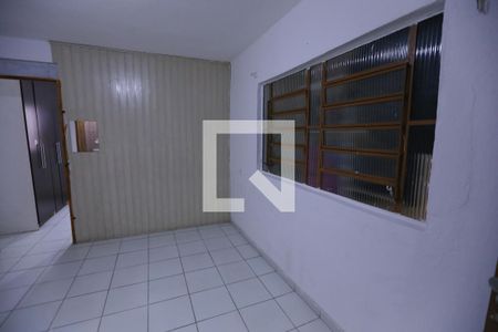 Sala de casa para alugar com 1 quarto, 34m² em Vila Itaberaba, São Paulo