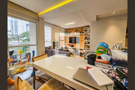 Sala de apartamento à venda com 2 quartos, 89m² em Santo Amaro, São Paulo