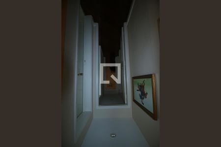 Corredor de apartamento à venda com 3 quartos, 142m² em Jardim Guanabara, Rio de Janeiro