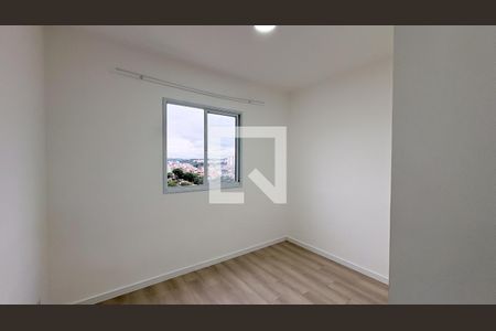 Quarto de apartamento para alugar com 2 quartos, 39m² em Vila Sul Americana, Carapicuíba