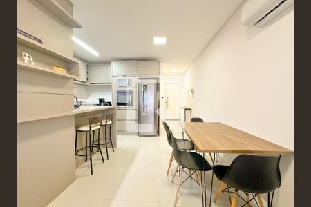 Sala de Jantar de apartamento para alugar com 3 quartos, 94m² em Ingleses Norte, Florianópolis