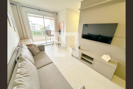 Sala de TV de apartamento para alugar com 3 quartos, 94m² em Ingleses Norte, Florianópolis