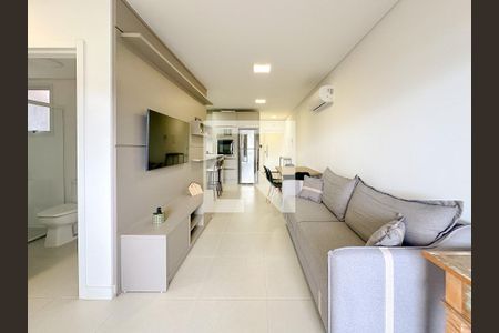 Sala de TV de apartamento para alugar com 3 quartos, 94m² em Ingleses Norte, Florianópolis