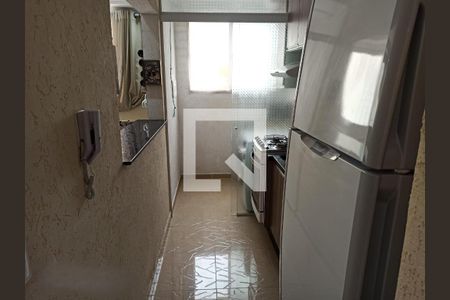 Banheiro de apartamento para alugar com 2 quartos, 46m² em Parque Santa Rosa, Suzano