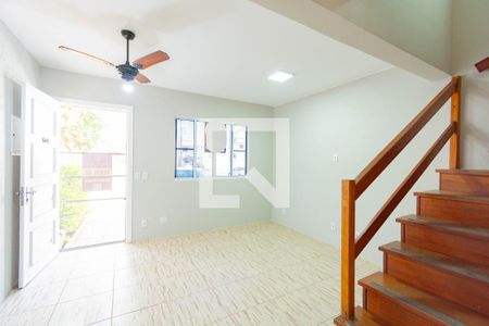 Casa de Condomínio à venda com 3 quartos, 79m² em Humaitá, Porto Alegre
