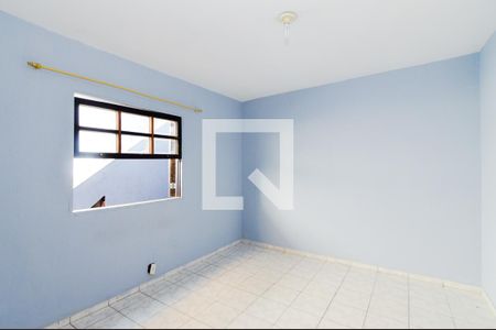 Quarto de casa para alugar com 1 quarto, 65m² em Jardim Moreira , Guarulhos