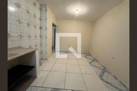 Sala/Cozinha de casa para alugar com 1 quarto, 35m² em Jardim Maria Helena, Barueri