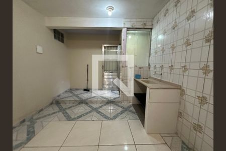 Sala/Cozinha de casa para alugar com 1 quarto, 35m² em Jardim Maria Helena, Barueri