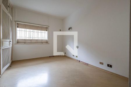 Quarto 2 de casa à venda com 3 quartos, 265m² em Jardim Europa, São Paulo
