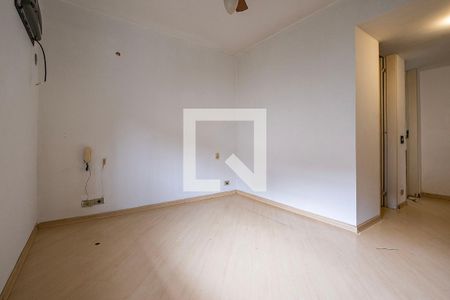 Suíte de casa à venda com 3 quartos, 265m² em Jardim Europa, São Paulo