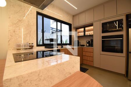 Sala/Cozinha de casa de condomínio para alugar com 3 quartos, 151m² em Santa Cândida, Curitiba