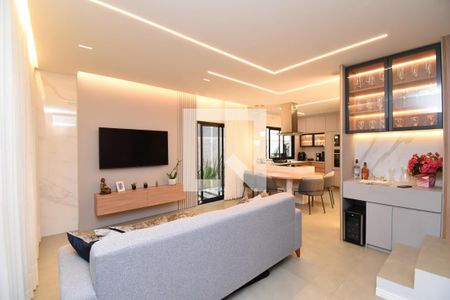 Sala/Cozinha de casa de condomínio para alugar com 3 quartos, 151m² em Santa Cândida, Curitiba