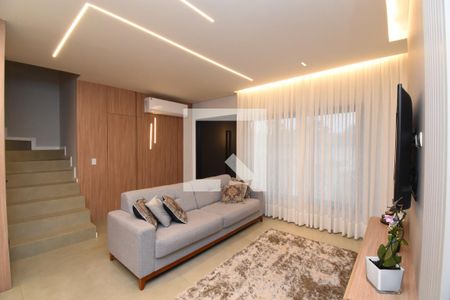 Sala/Cozinha de casa de condomínio para alugar com 3 quartos, 151m² em Santa Cândida, Curitiba