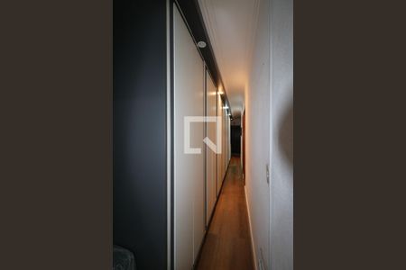 Corredor de casa à venda com 2 quartos, 192m² em Santo Antônio, São Caetano do Sul