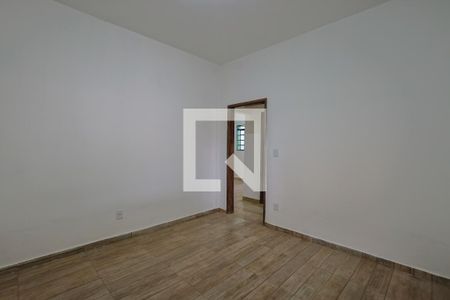 Casa para alugar com 2 quartos, 140m² em Nacional, Contagem