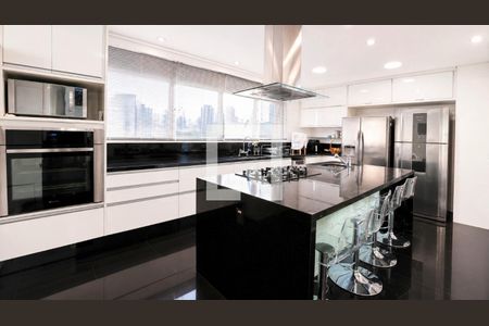 Apartamento à venda com 4 quartos, 360m² em Vila Mariana, São Paulo