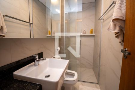Banheiro da Suíte de casa à venda com 3 quartos, 115m² em Nossa Senhora de Fatima, Contagem