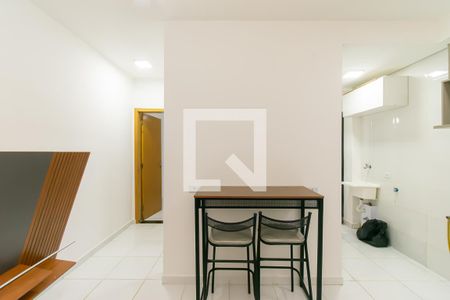 Sala de apartamento para alugar com 1 quarto, 35m² em Quinta da Paineira, São Paulo