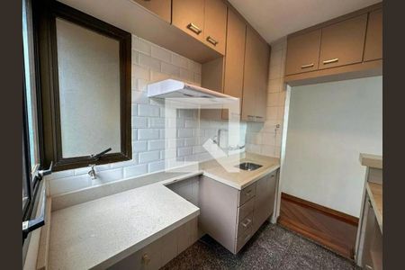 Cozinha de kitnet/studio para alugar com 2 quartos, 57m² em Cambuí, Campinas