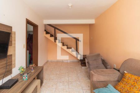 Sala de casa para alugar com 2 quartos, 330m² em Chapéu do Sol, Porto Alegre