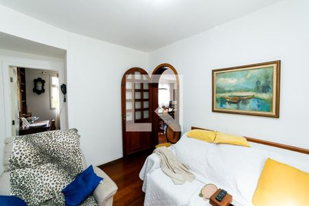 Sala de TV de apartamento à venda com 4 quartos, 160m² em Serra, Belo Horizonte