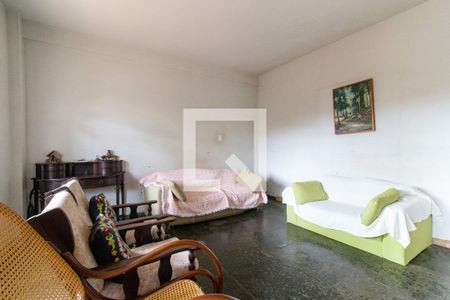 Sala de casa à venda com 5 quartos, 235m² em Parque São Quirino, Campinas