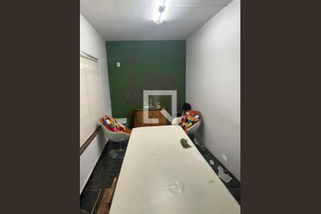 Casa à venda com 3 quartos, 182m² em Campo Belo, São Paulo