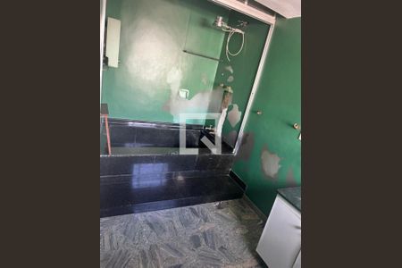 Casa à venda com 3 quartos, 182m² em Campo Belo, São Paulo