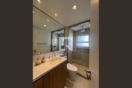 Banheiro Social de apartamento à venda com 2 quartos, 101m² em Sumarezinho, São Paulo