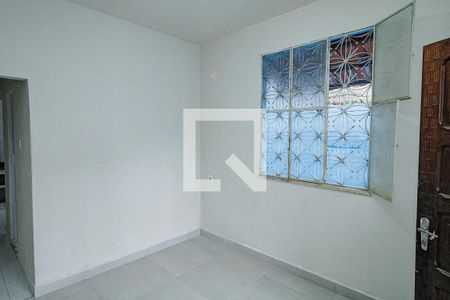 Sala de casa para alugar com 2 quartos, 55m² em Paciência, Rio de Janeiro