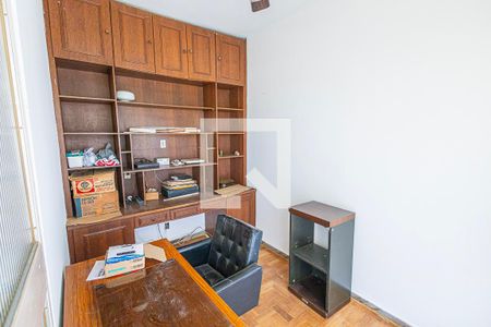 Escritorio de casa para alugar com 4 quartos, 290m² em Liberdade, Belo Horizonte