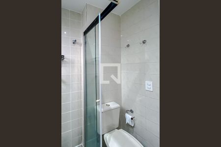 Banheiro de apartamento para alugar com 1 quarto, 45m² em Perdizes, São Paulo