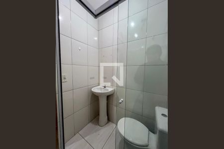 Banheiro de casa para alugar com 1 quarto, 50m² em Vila Moraes, São Paulo