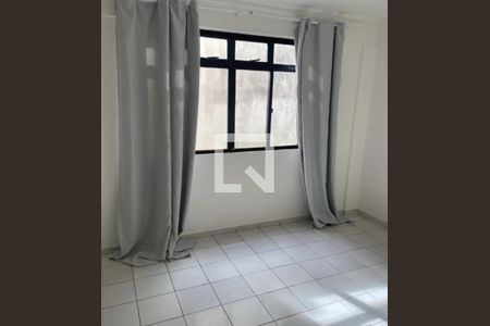 Quarto de apartamento para alugar com 2 quartos, 96m² em Itapuã, Salvador