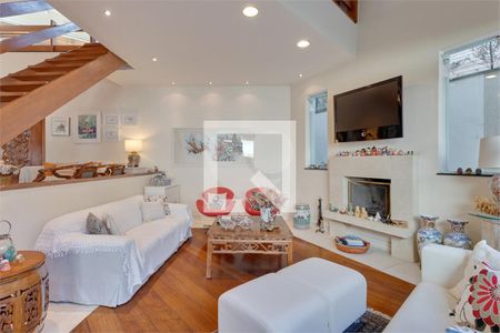 Casa à venda com 4 quartos, 307m² em Vila Nova Caledonia, São Paulo