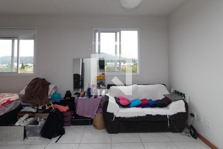 Sala/Quarto de apartamento à venda com 1 quarto, 35m² em Hípica, Porto Alegre