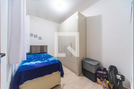 Quarto 1 de apartamento à venda com 2 quartos, 50m² em Jardim Ocara, Santo André