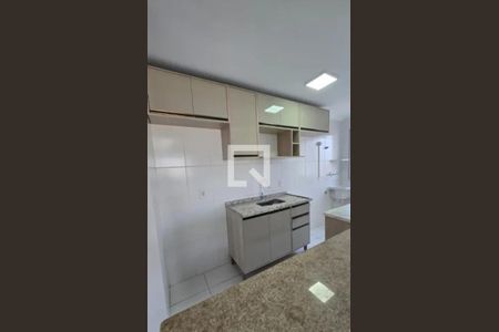 Cozinha de apartamento para alugar com 2 quartos, 50m² em Parque Munhoz, São Paulo